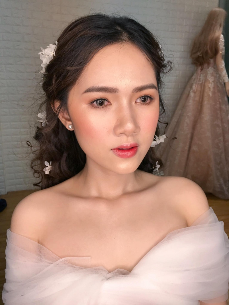 Kim Ngân Lee Make Up