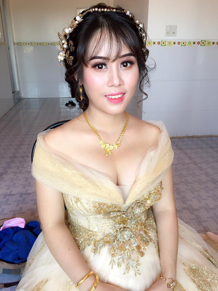 Hanh Nguyen Make Up (Áo Cưới Queen Nữ Hoàng)