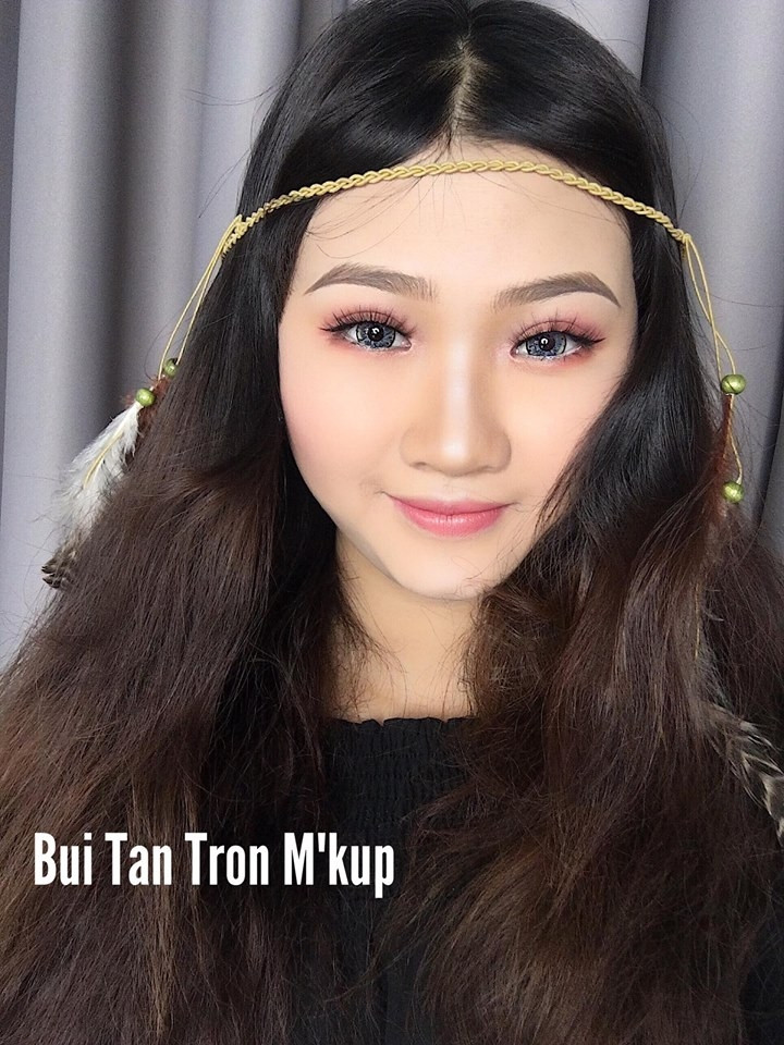 Bùi Tấn Tròn Make Up (Tiệm Tròn Make Up)