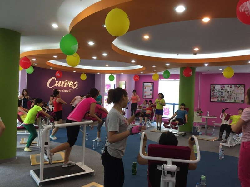 Trung tâm thể dục thẩm mỹ GYM - CURVES