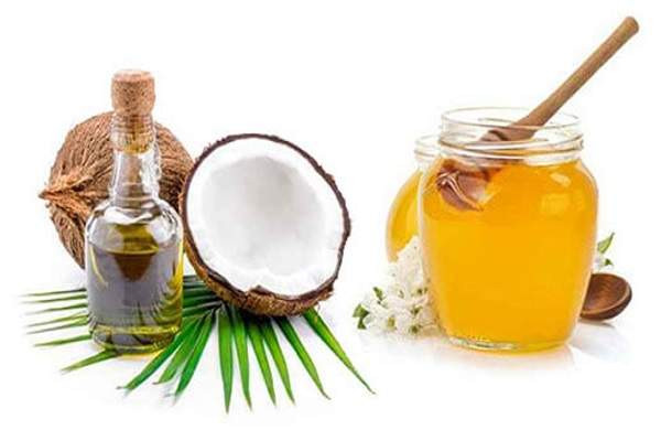 Kết hợp chữa zona bằng mật ong với dầu dừa sẽ giúp bạn tạo ra hỗn hợp dưỡng ẩm, kháng viêm tuyệt vời, phòng tránh tình trạng bội nhiễm và đẩy nhanh quá trình tái tạo da.