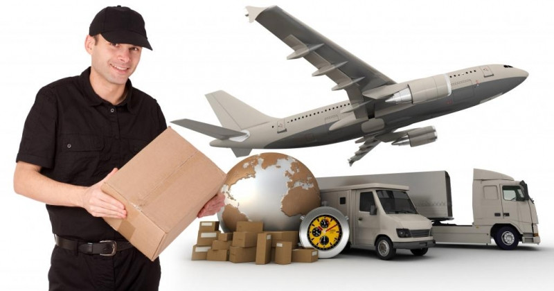 Công ty TNHH Phúc Vinh hiện là doanh nghiệp chuyên cung cấp dịch vụ chuyển phát nhanh bưu phẩm, hàng hóa trong nước và quốc tế bằng đường hàng không.