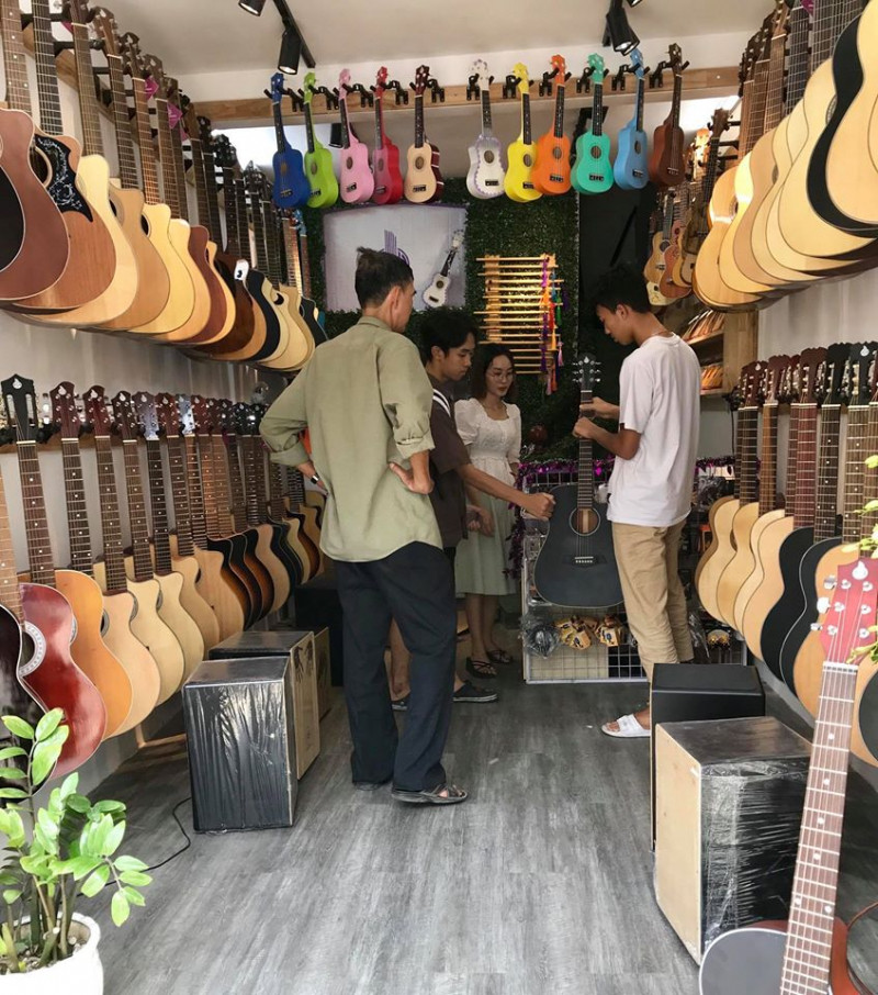 Guitar Sinh Viên Sài Gòn