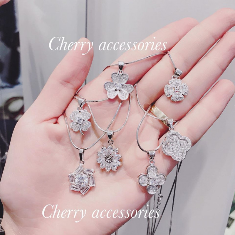 Các mẫu vòng cổ tại Cherry accessories