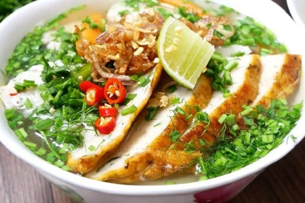 Bánh canh chả cá