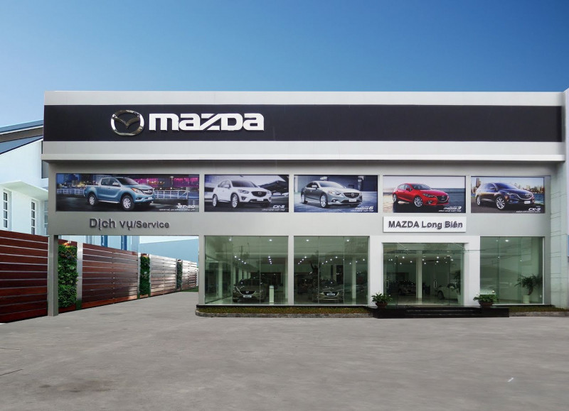 Showroom Mazda Long Biên