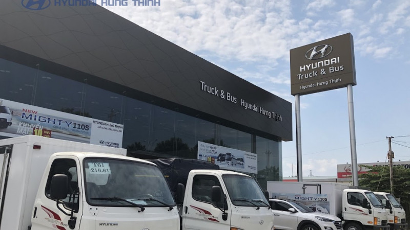 Showroom Hyundai Hưng Thịnh