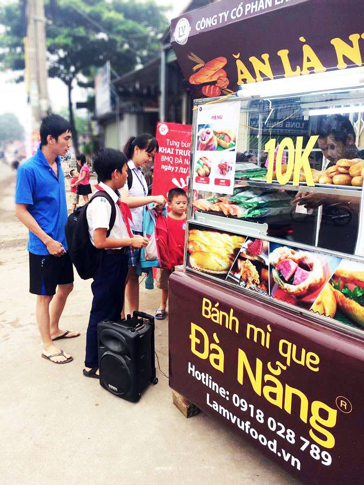 Tiệm bánh mì cay Đà Nẵng