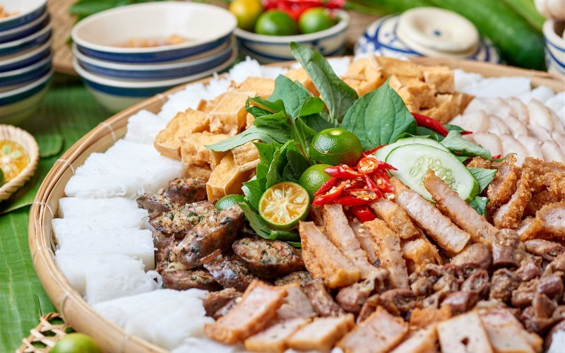 Bún đậu Nia là địa chỉ nổi tiếng ở Nha Trang.