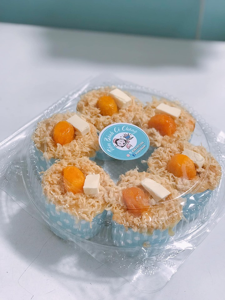 Những chiếc cupcake trứng muối yêu không cưỡng nổi của Tiệm bánh cô Chang