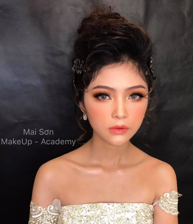 Mai Sơn Makeup & Academy