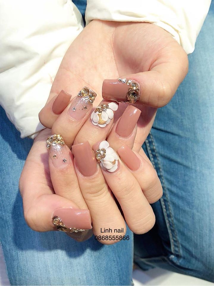 Linh Nail