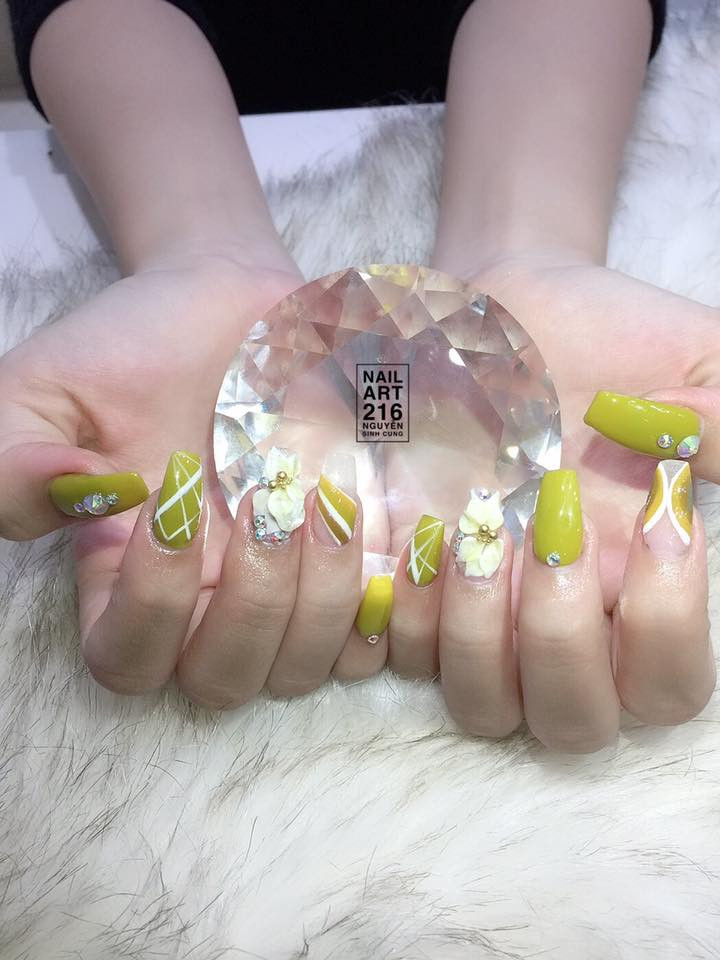 Nail Art (Nu Nu)