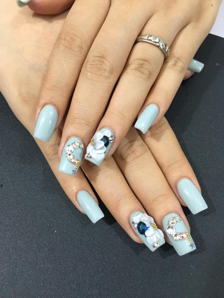 Nhung Nails