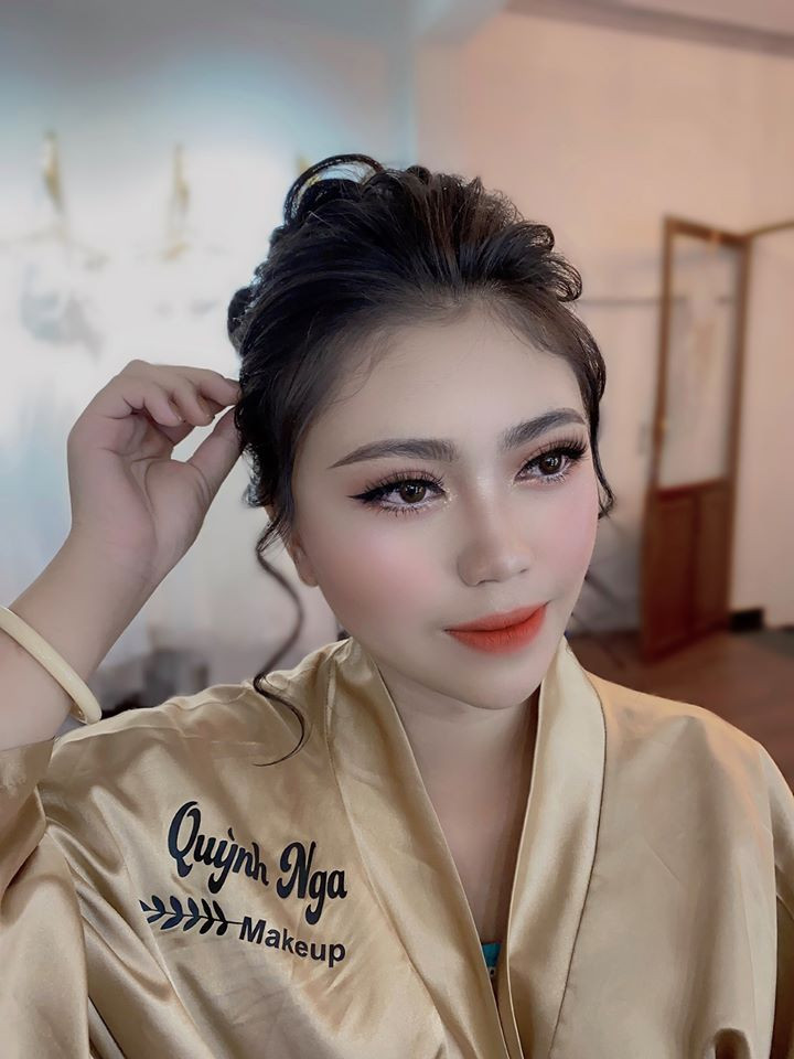 Make up dự tiệc