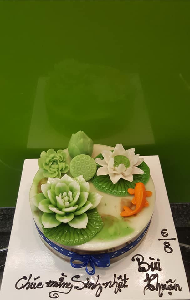 Bánh sinh nhật rau câu được thiết kế đặc biệt, khách hàng hoàn toàn có quyền lựa chọn kiểu dáng theo mong muốn của mình.