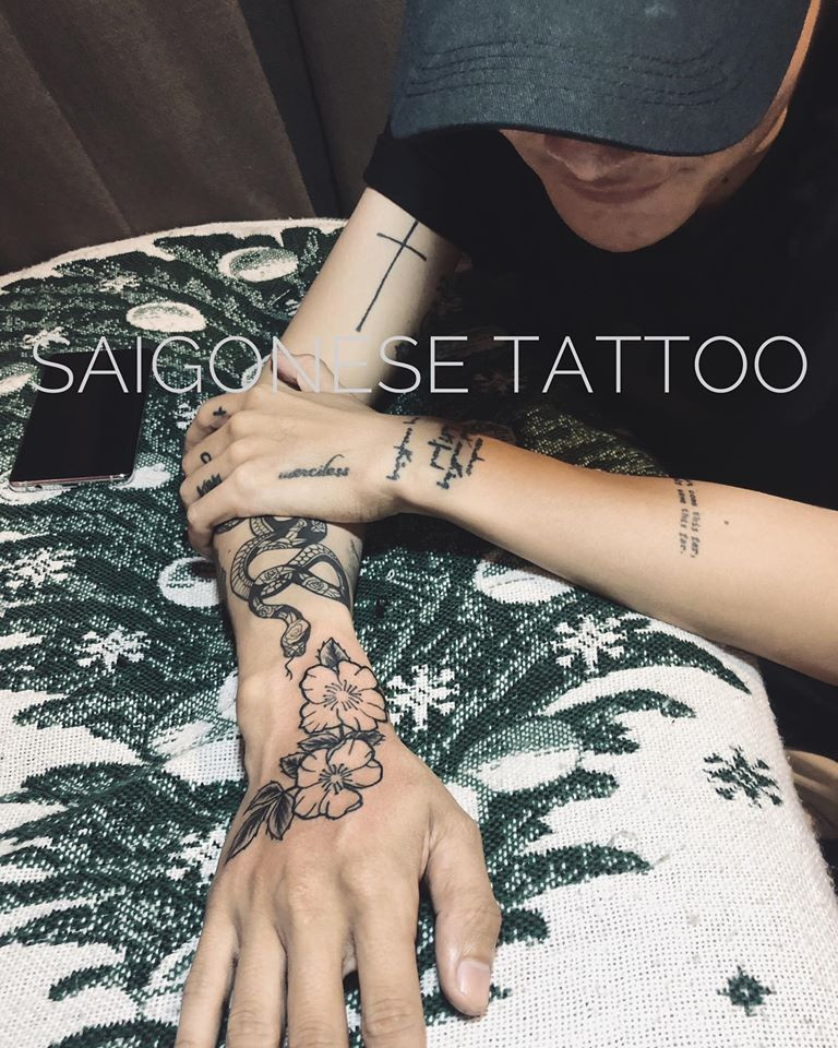 Hình ảnh khách hàng tại Saigonese Tattoo