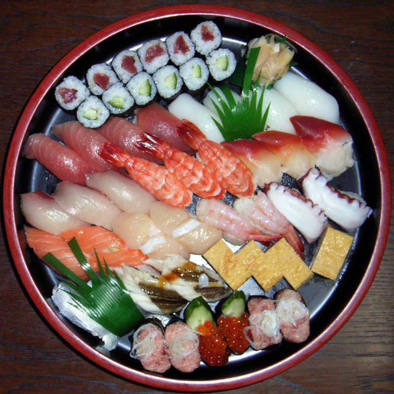 Sushi Cô Chủ Nhỏ