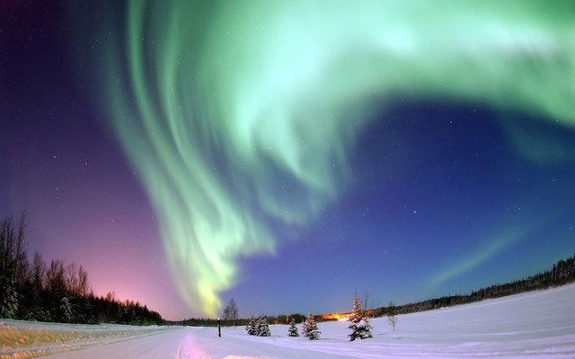 Cảnh Bắc cực quang kì diệu tại Alaska