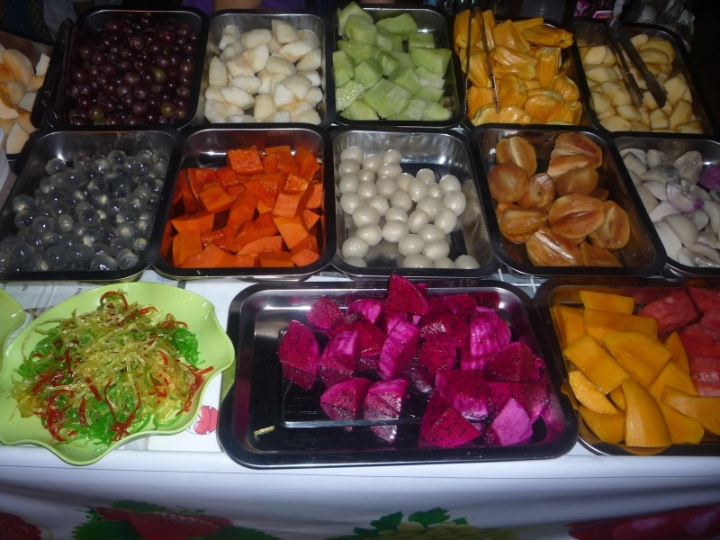 Ẩm thực ở chợ đêm Trần Phú