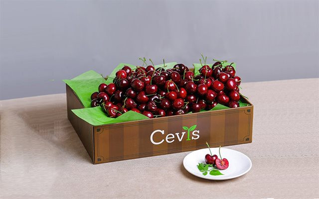 Hộp trái cây tại Cevis