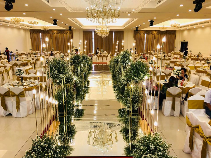 Dịch vụ trang trí tiệc cưới Cherry Wedding & Event