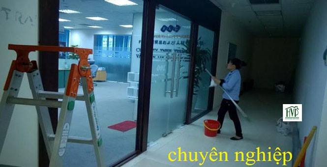 Dịch vụ vệ sinh tại công ty