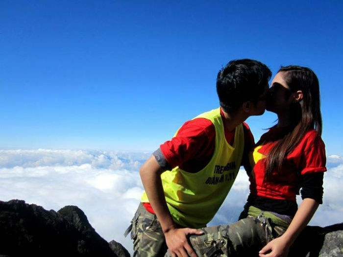 Bạn có muốn thực hiện “Nụ hôn cao nhất Đông Dương”?