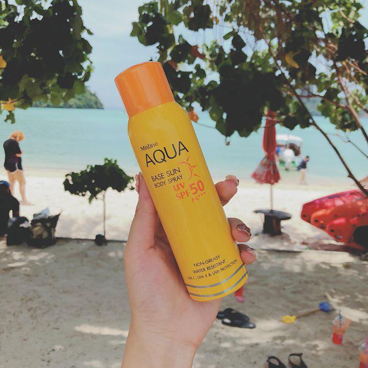 Kem Chống Nắng dạng xịt Mistine Aqua Base Sun Body Spray UV SPF50