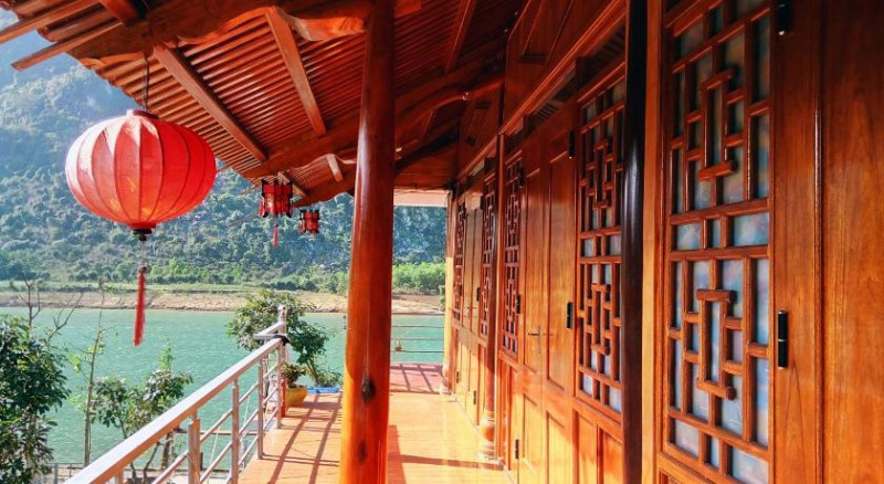 Phong Nha River House