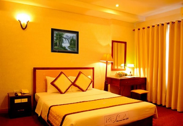 Phòng nghỉ khách sạn được thiết kế như không gian nhà ở thân thuộc của người dân Việt Nam