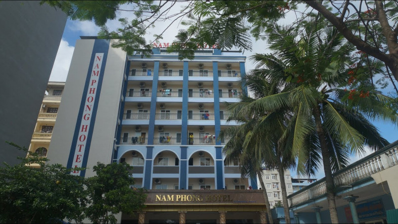 Khách sạn Nam Phong