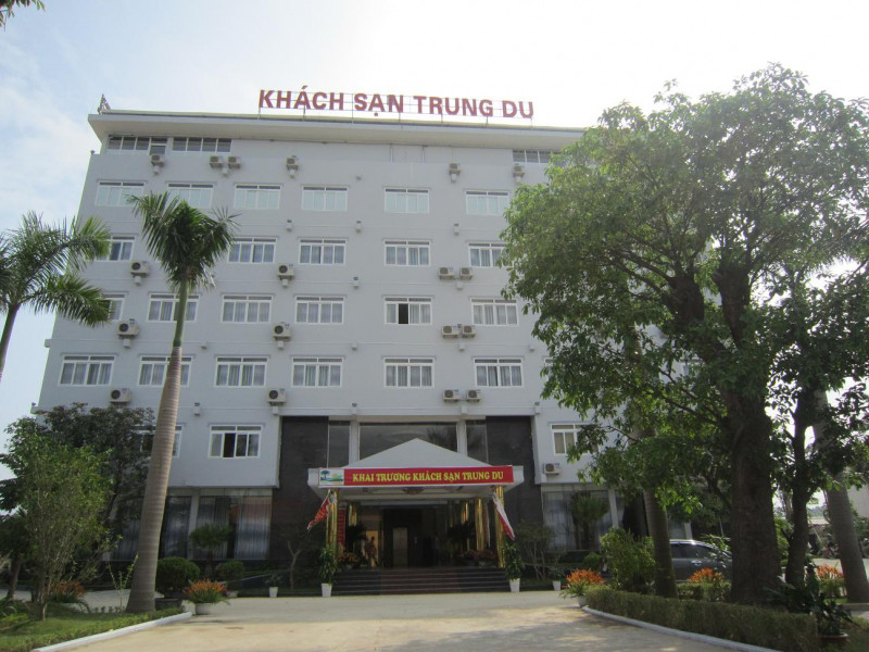 Khách sạn Trung Du.