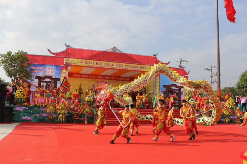 Hội xuân Yên Tử