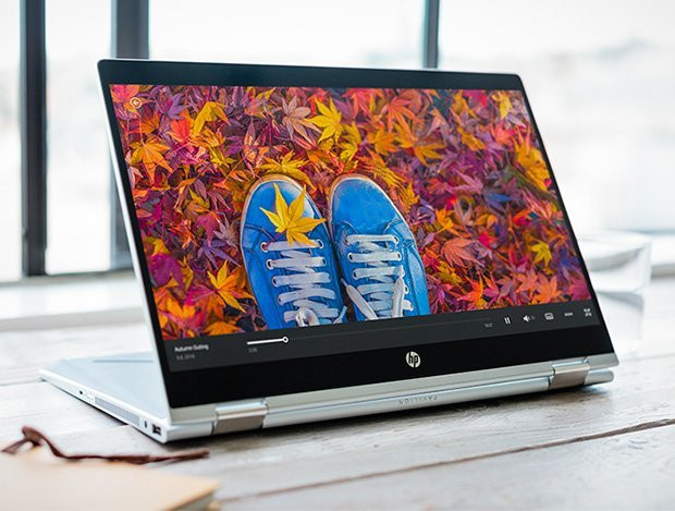 HP Pavilion X360 – Giá: 15 triệu