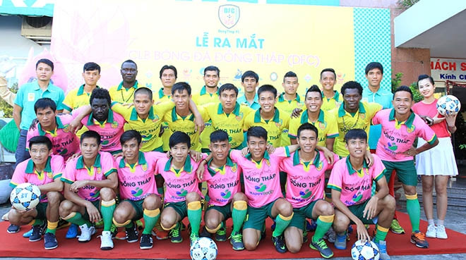 Lễ xuất quân dự V-League 2015