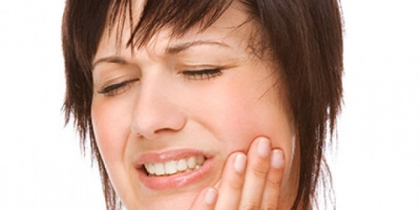 Răng cũng là một nguyên nhân gây đau đầu