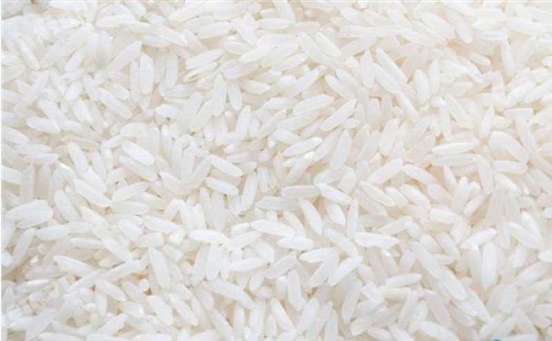 Gạo Bắc Hương thứ thiệt có hương thơm dịu nhẹ, màu trắng đục, hình dạng dài vừa không quá to