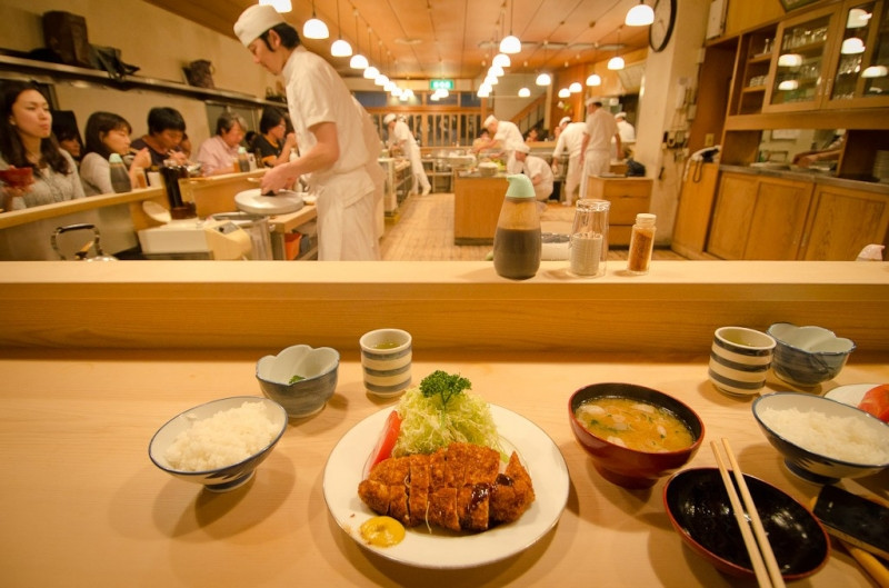 Nhà hàng Tonkatsu