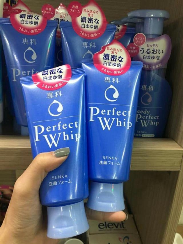 Sữa rửa mặt Senka Perfect Whip đã có mặt trên thị trường Việt Nam. Hãy thử và cảm nhận điều tuyệt vời mà nó mang lại.