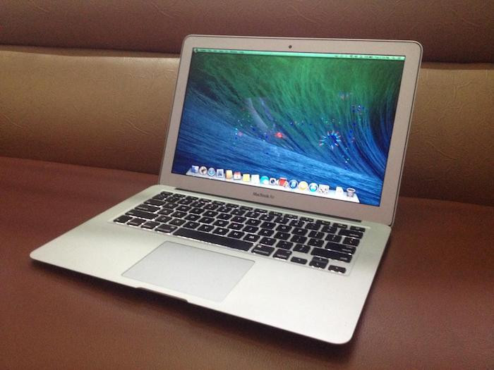 Macbook Air 2012 MD231