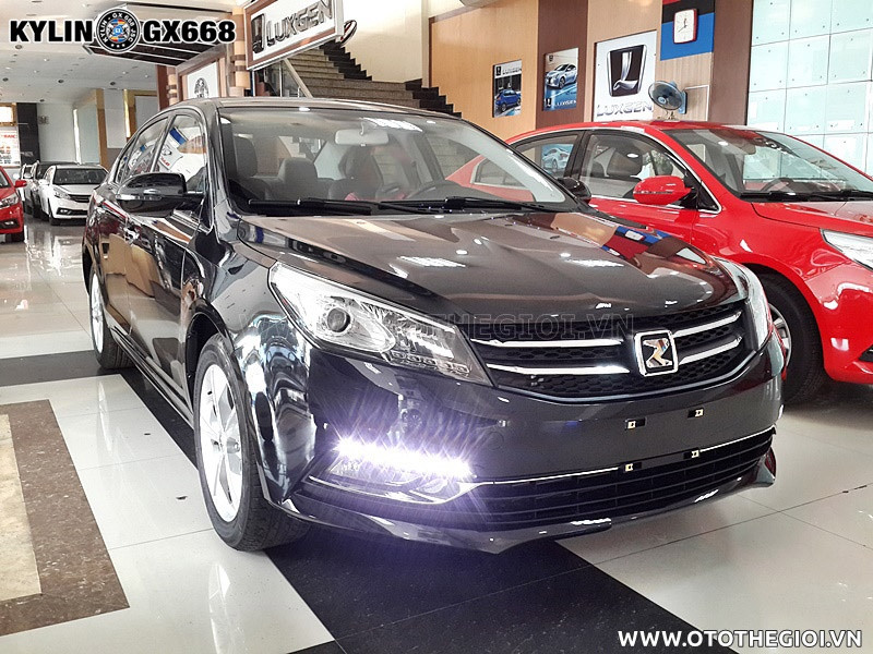 Zotye Z500 – Giá: 458 triệu VND