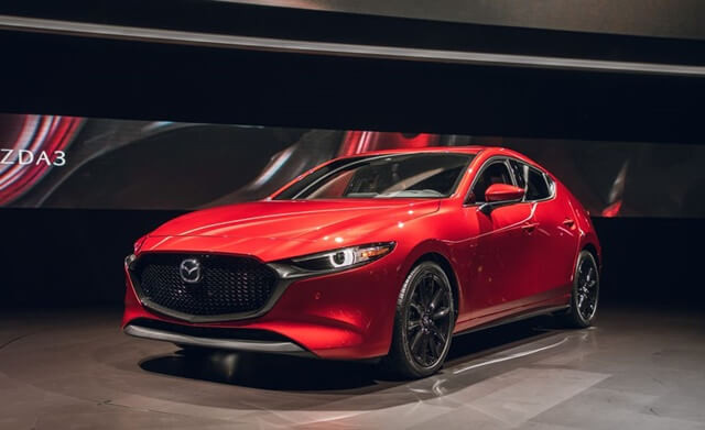 Mazda 3 | Doanh số: 1.128 xe