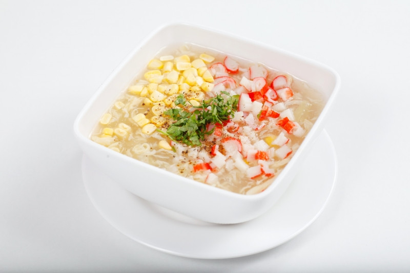 Mùa mưa ăn súp nóng cũng rất tốt cho dạ dày, giúp làm ấm bụng, dễ tiêu hóa và ngủ ngon hơn.