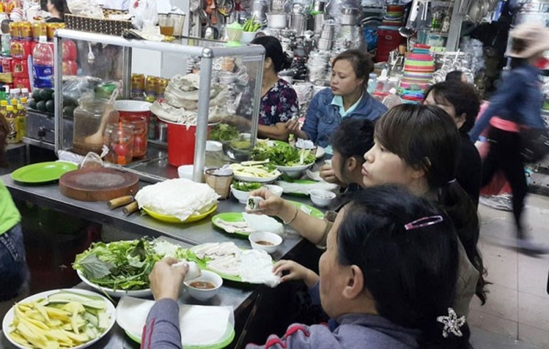 Bánh tráng cuốn thịt heo