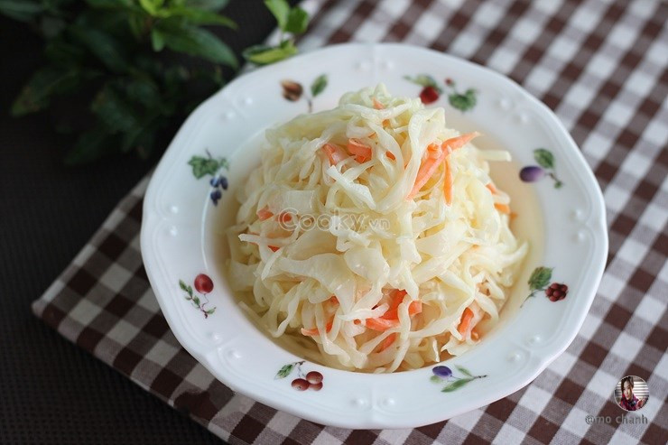 Salad bắp cải cà rốt