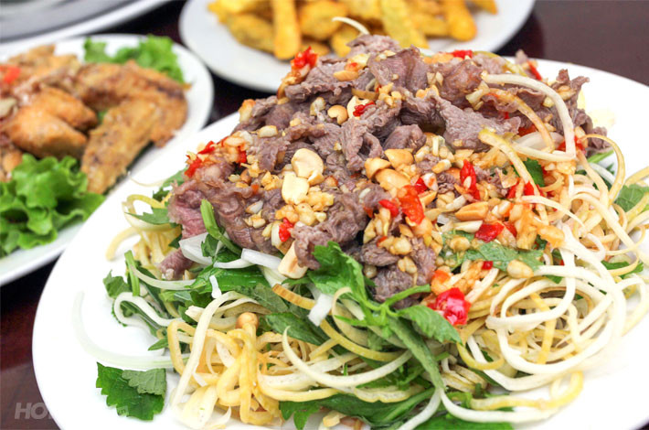 Món bắp bò hoa chuối