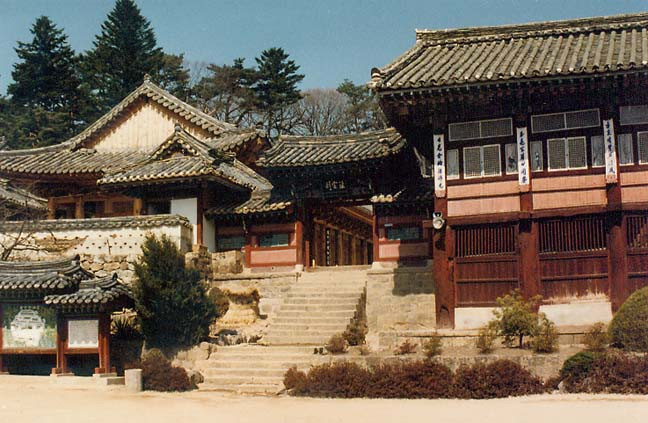 Chùa Haeinsa – Ngôi Chùa Tuyệt Đẹp và Linh Thiêng Của Hàn Quốc