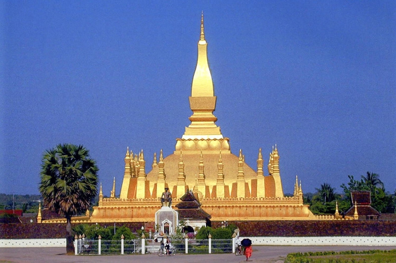 Trung tâm tháp ﻿﻿Pha That Luang