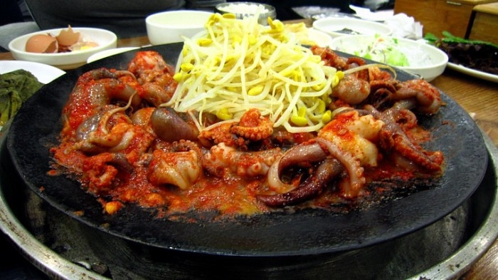 món ăn tại Na Jeong-sun Halmae Jjukkumi